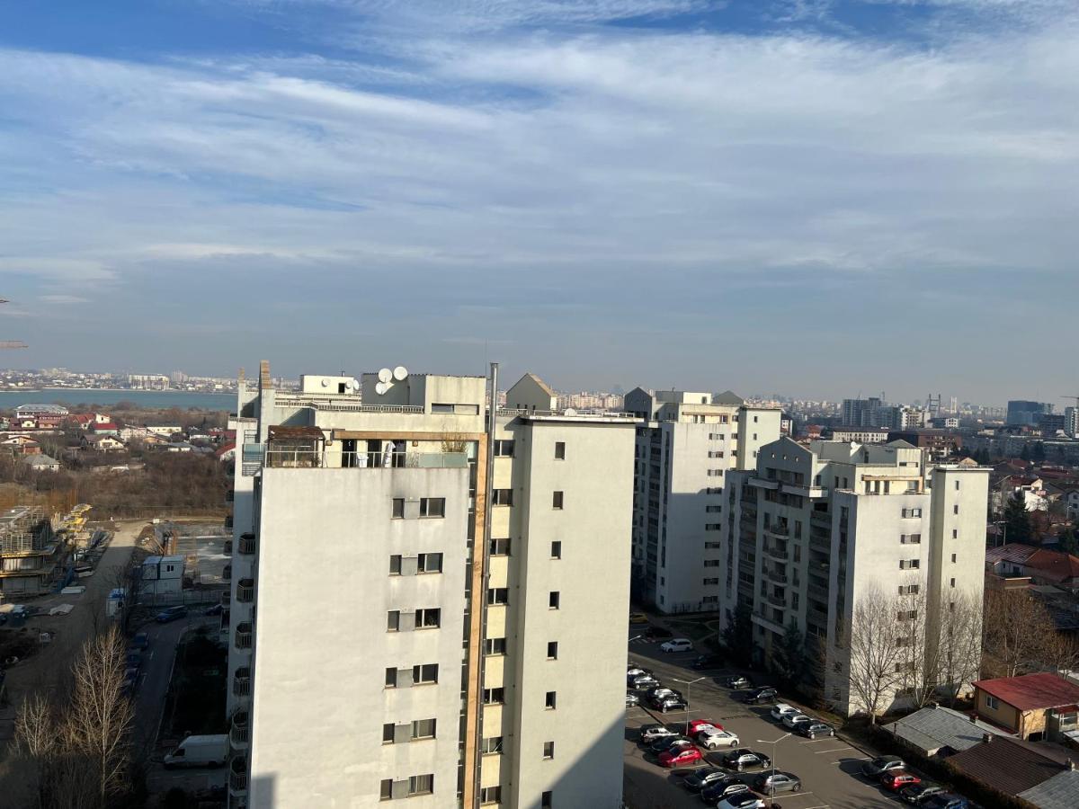 Stunning 2-Room Penthouse With Lakeview W11 Bucharest Exterior photo
